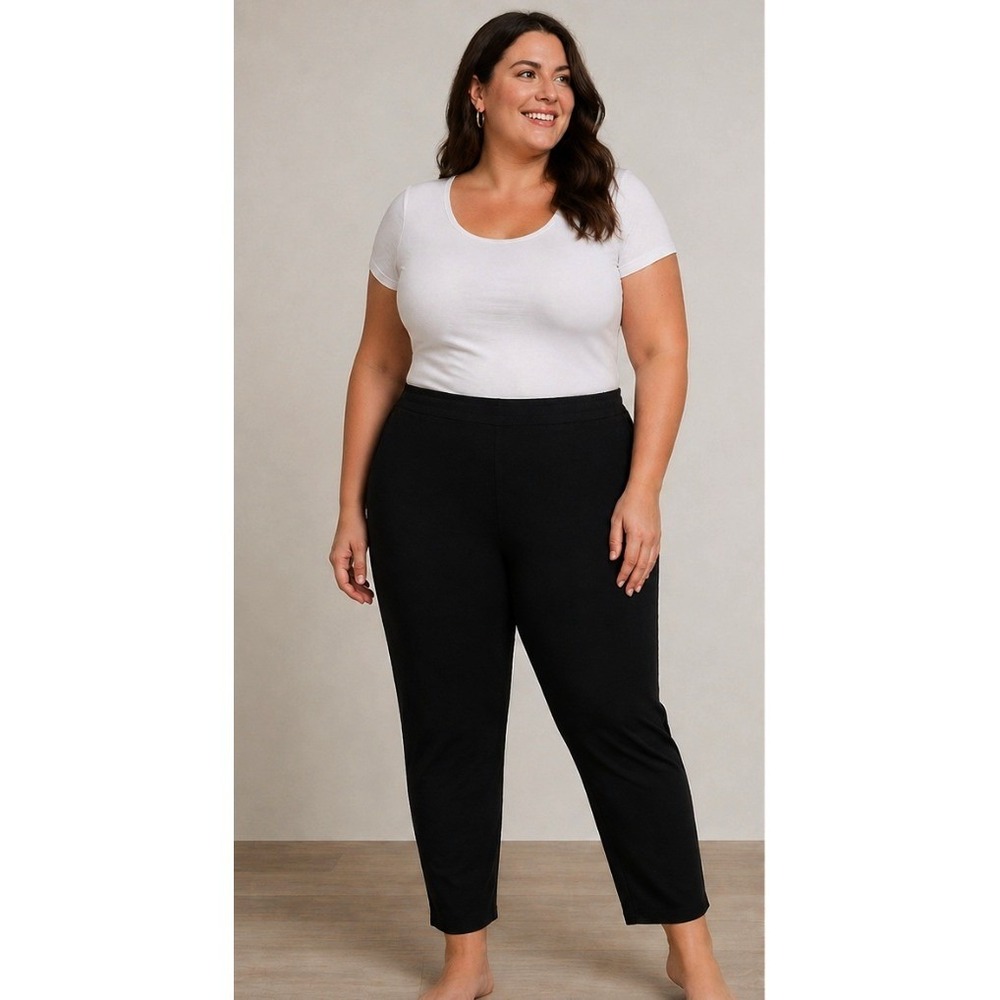 Eileen Fisher Black Cropped Ankle Pants - Straight Leg